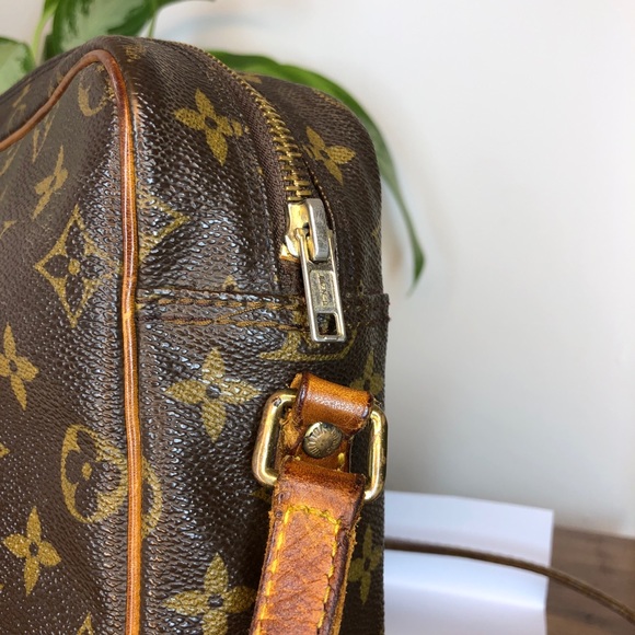 SOLD - Picture 4 of 8